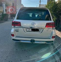 تويوتا لاندكروزر